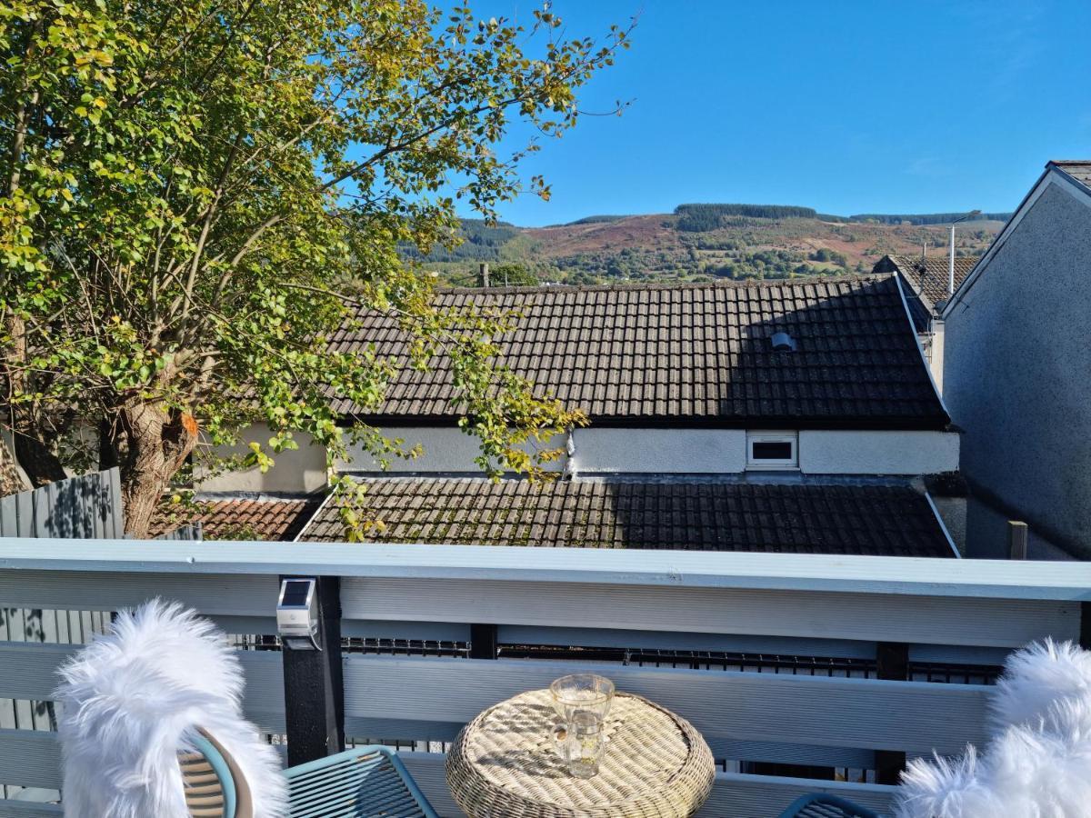 Dare Valley Cottage Ex Miners Cottage Near Zip World Pen Y Fan Waterfalls Aberdare Bagian luar foto
